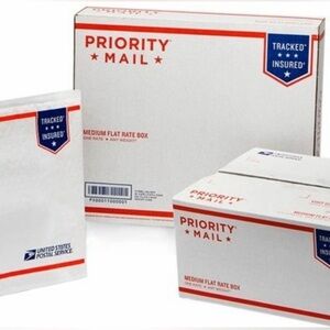 🚨 J. Crew Mistery Box Resells Allert 5 Items Random
Sizes EUC 5 Star Reviews